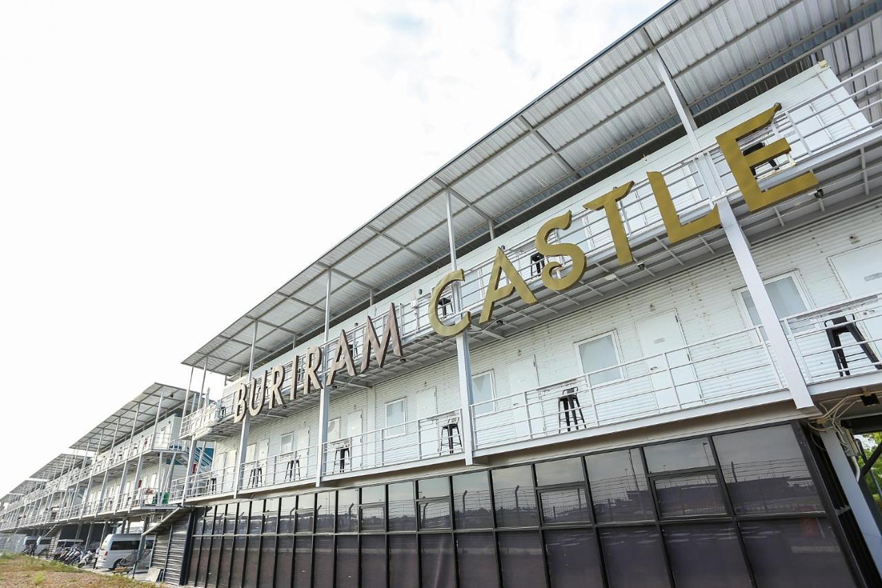 Bric Box Hotel Buriram Exterior foto